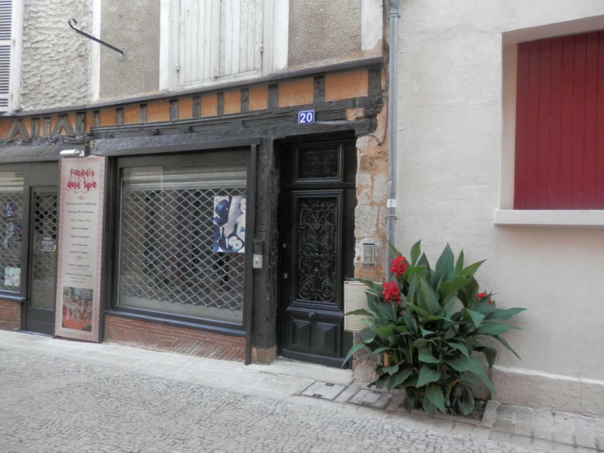 Apartament Couette Et Cafe Cyrano Bergerac Zewnętrze zdjęcie